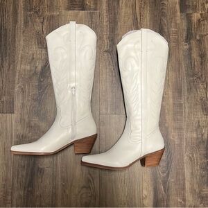 Coconuts  White Western Boots